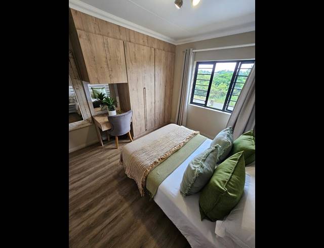 2 BEDROOM TOWNHOUSE FOR SALE IN KAMEELDRIFT EAST